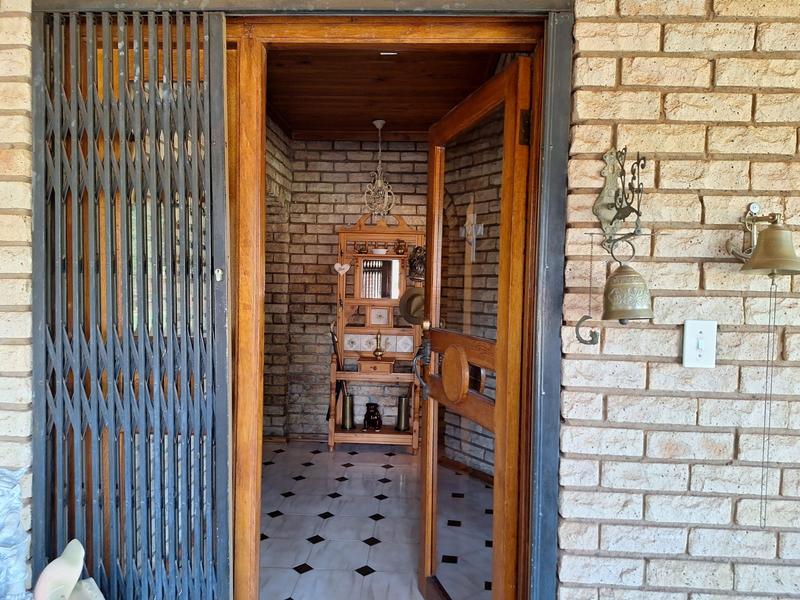 5 Bedroom Property for Sale in Stilfontein North West